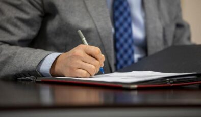 Memur ve sözleşmeli personele yeni haklar geliyor